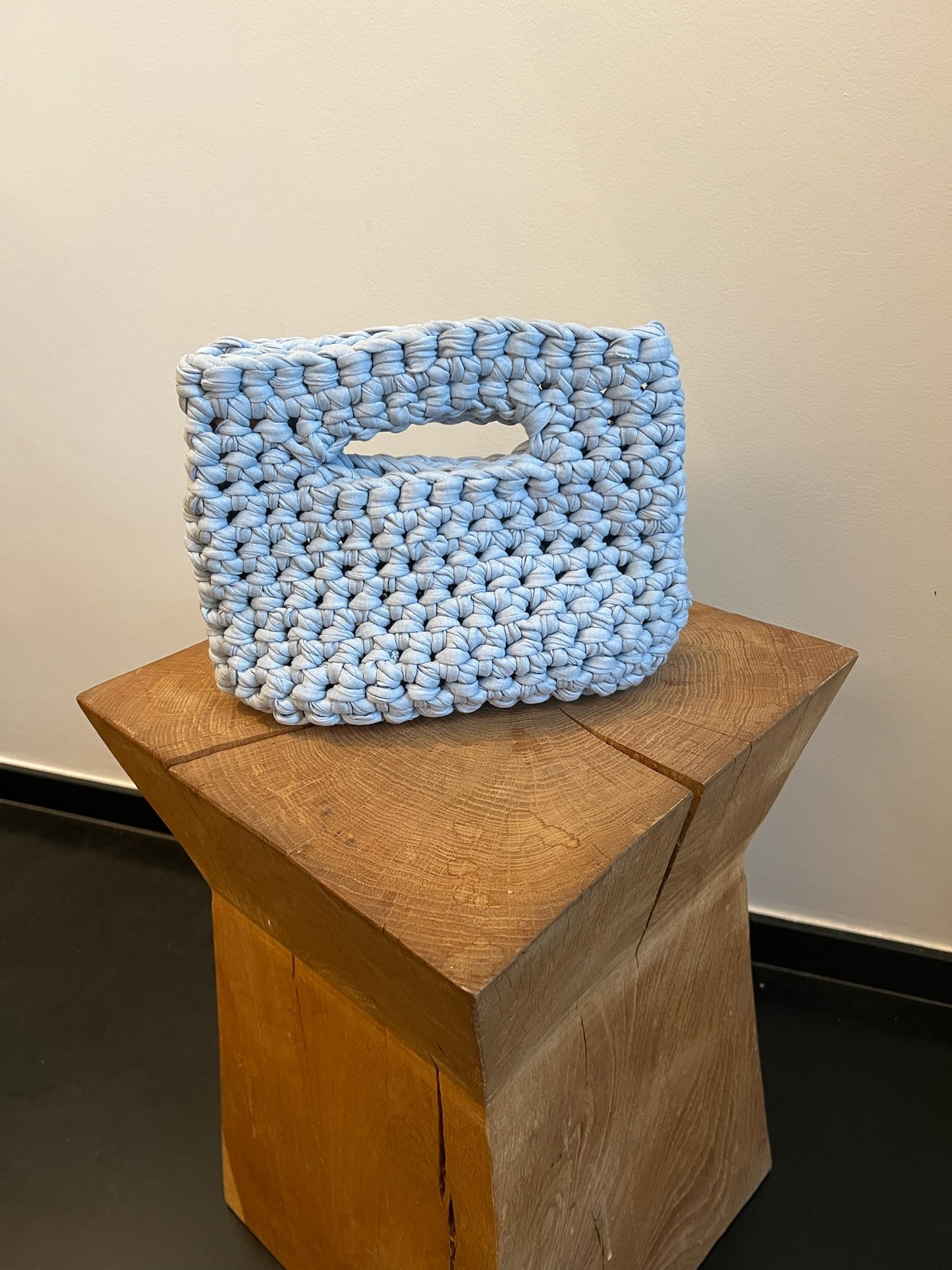 Honnie Classic - Handmade crochet bag