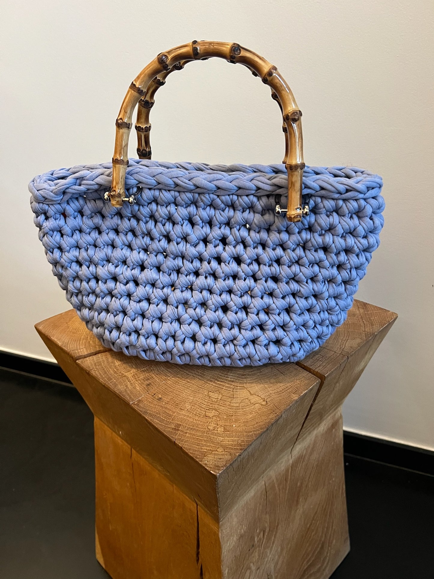 Honnie Bamboo - Handmade crochet bag
