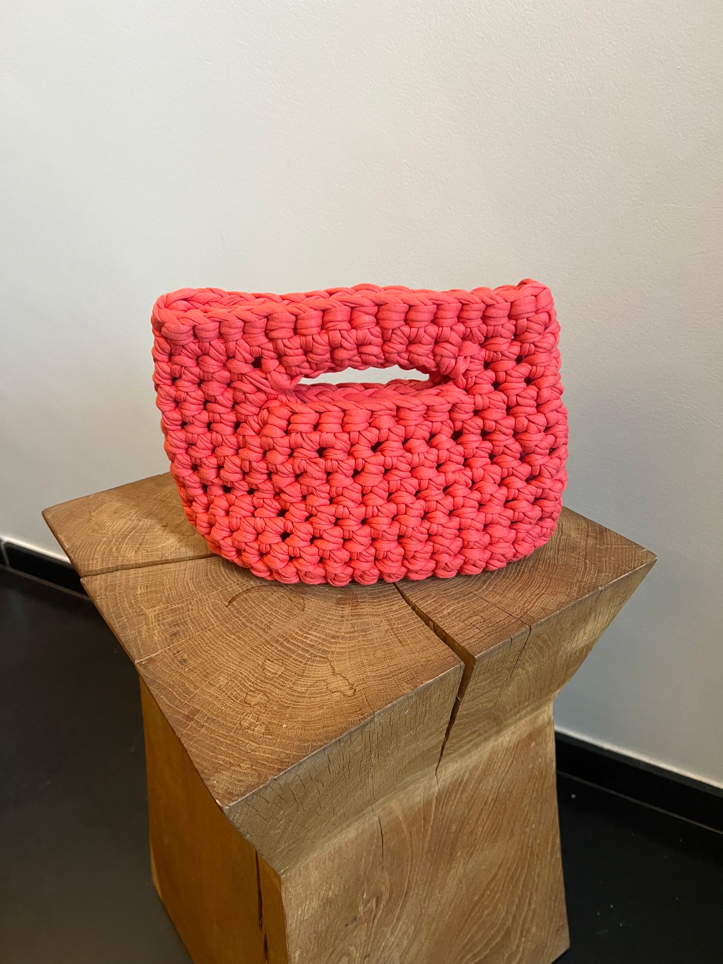 Honnie Classic - Handmade crochet bag