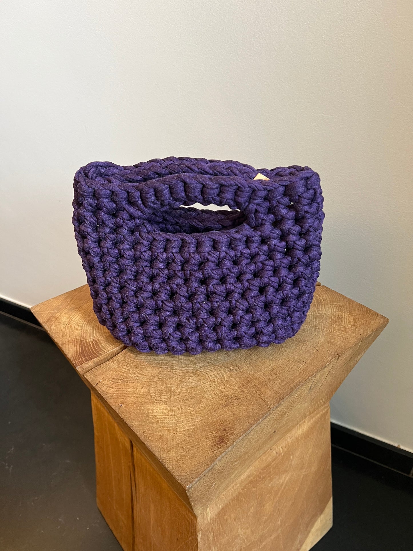 Honnie Classic - Handmade crochet bag