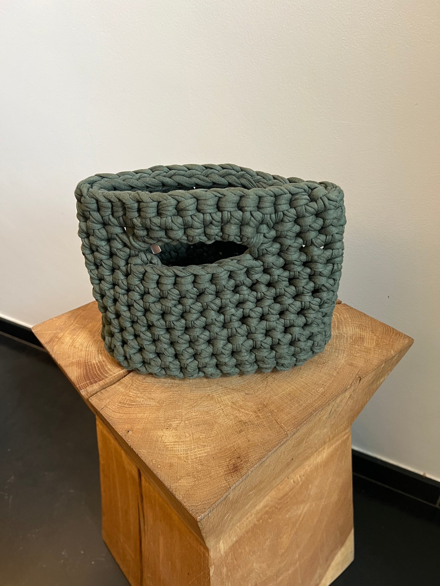 Honnie Classic - Handmade crochet bag