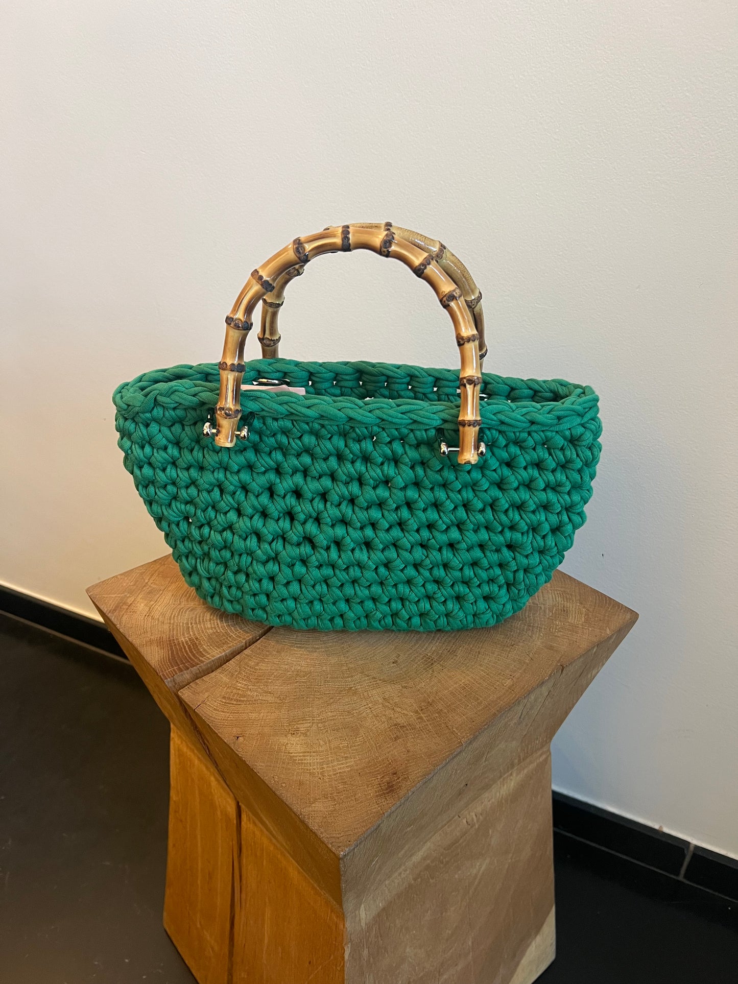 Honnie Bamboo - Handmade crochet bag